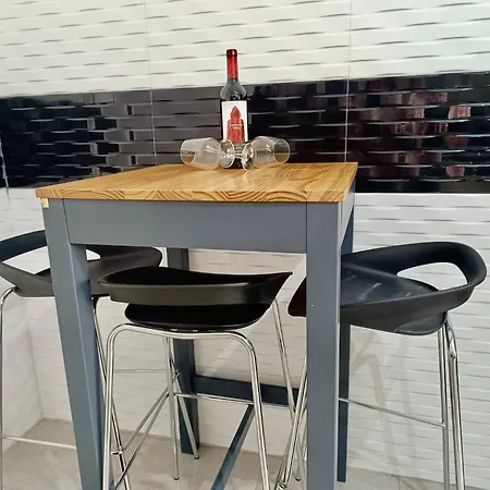 Con Piscina En Апартаменты Адехе