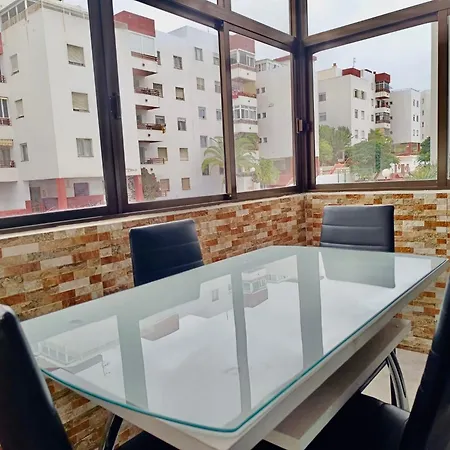 Con Piscina En Адехе