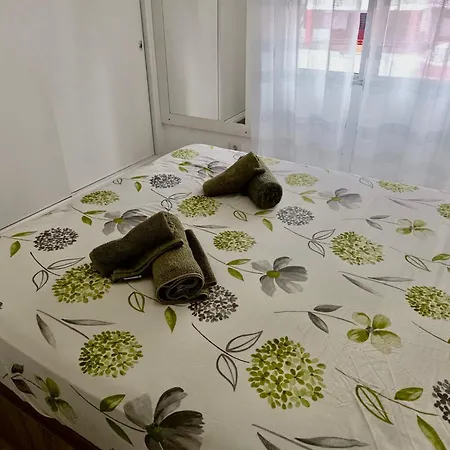 Apartament Con Piscina En