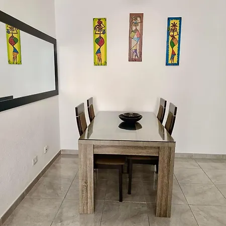 Con Piscina En Апартаменты Адехе