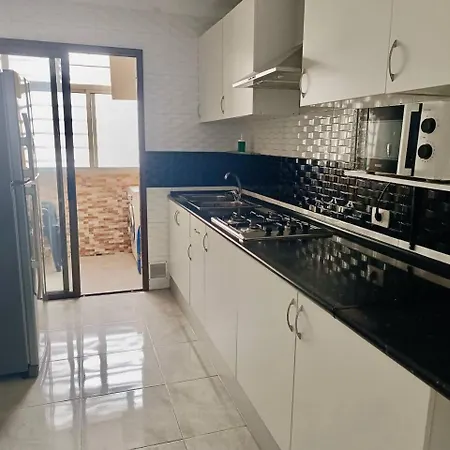 Con Piscina En Appartement